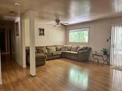 28550 N Highway 101, Willits, CA 95490 - photo 7