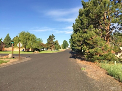 21486 Hyde Ln, Bend, OR 97701 - photo 4