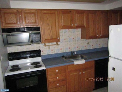 206 Arbour Ct, North Wales, PA 19454 - photo 6