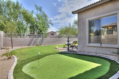 3 hole Putting Green
