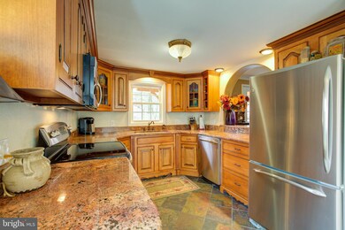 3310 Mission Rd, Harpers Ferry, WV 25425 - photo 6