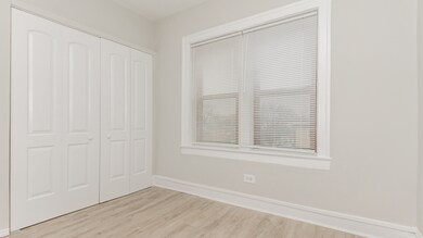 2724 W Rosemont Ave unit 3, Chicago, IL 60659 - photo 7