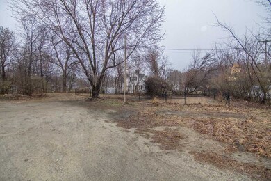 455 Donald St, Bedford, NH 03110 - photo 4