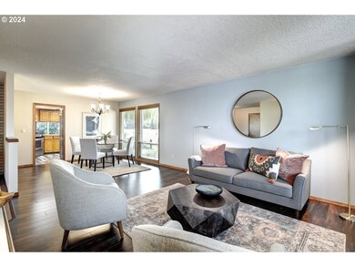 Living Room/Dining Room