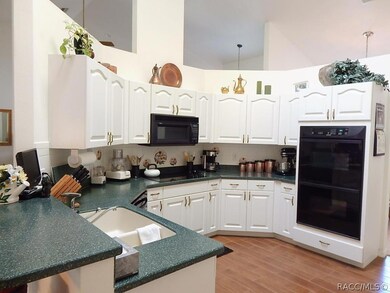 double oven in kitchen