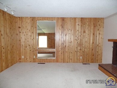 3996 SW 23rd St, Topeka, KS 66614 - photo 4