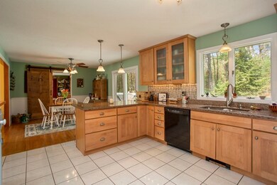 11 Emily Ln, Easthampton, MA 01027 - photo 5