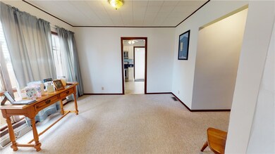 3025 Sterrettania Rd, Erie, PA 16506 - photo 5