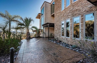 2362 Edgehill Rd, Vista, CA 92084 - photo 7