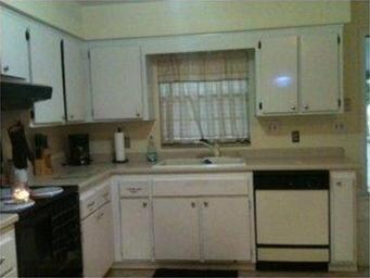 917 Tennessee St, Titusville, FL 32796 - photo 2