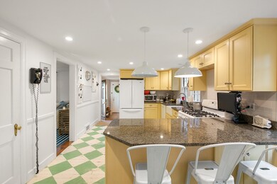 30 E Main St, Southborough, MA 01772 - photo 5