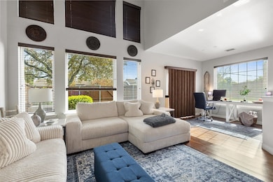 7124 Wolfemont Ln, Plano, TX 75025 - photo 2