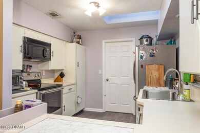 3-03-kit-4-Bainbridge-RAW-5267-copy
