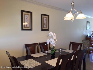 34 Calvanico Ln, Staten Island, NY 10314 - photo 7