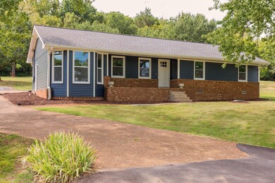 114 Fontenay Dr, Lebanon, TN 37090 - photo 3