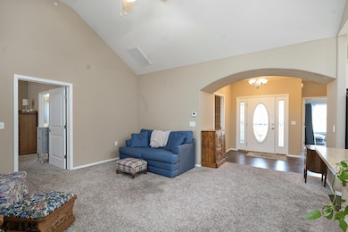 1368 N Sandy Creek Cir 6-5