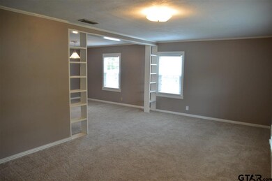902 902 W 9th St, Tyler, TX 75701 - photo 3
