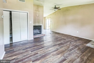 43 Reubens Cir, Newark, DE 19702 - photo 5