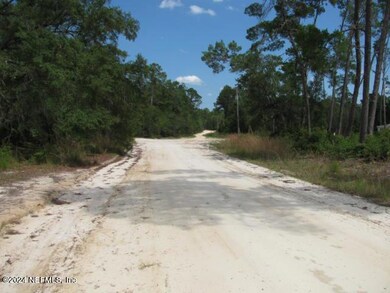 THE ROAD INTO LANDIMG_0035