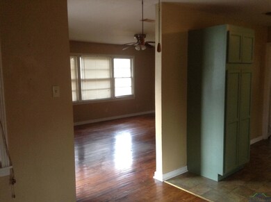 613 Leota St, Longview, TX 75601 - photo 4