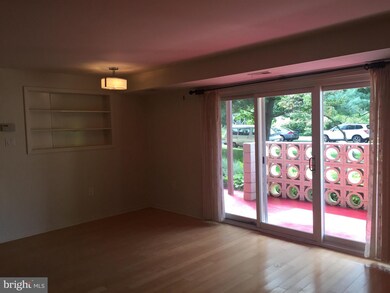 214 Park Terrace Ct SE unit 79, Vienna, VA 22180 - photo 3