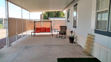 HUGE COVERED PATIO