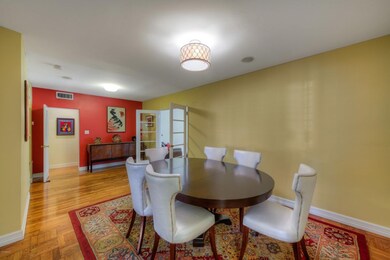 006_Dining Room
