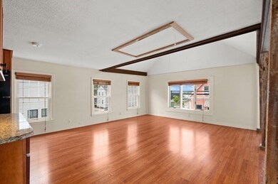 1 Lime St unit 2, Newburyport, MA 01950 - photo 6
