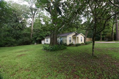 235 Iroquois Rd, Crawfordville, FL 32327 - photo 2