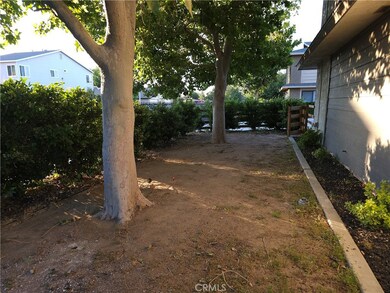 38478 Larkin Ave unit A, Palmdale, CA 93550 - photo 3