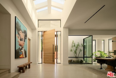 410 Doheny Rd, Beverly Hills, CA 90210 - photo 3