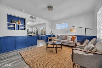 7-web-or-mls-1646 E Glenrosa Ave-7