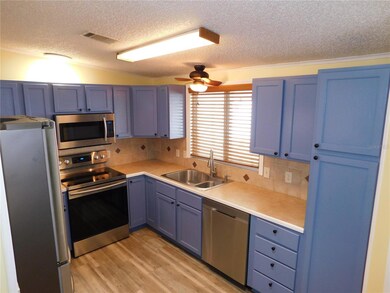 5739 Apache St, Zephyrhills, FL 33542 - photo 7