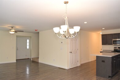 93 Millers Farm Dr unit 16, Rochester, NH 03868 - photo 6