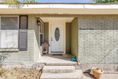 1308 Poindexter Ave, Cleburne, TX 76033 - photo 6