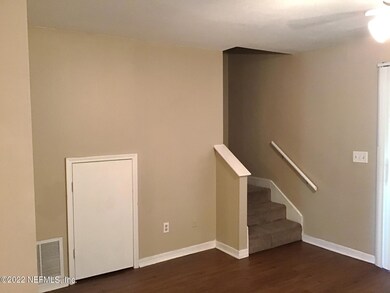 7651 Jana Ln N, Jacksonville, FL 32210 - photo 6