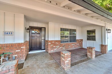2855 E Gary St-4