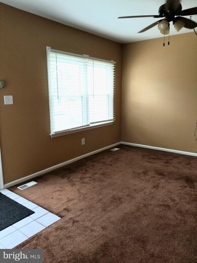 9 Baltistan Ct, Rosedale, MD 21237 - photo 3