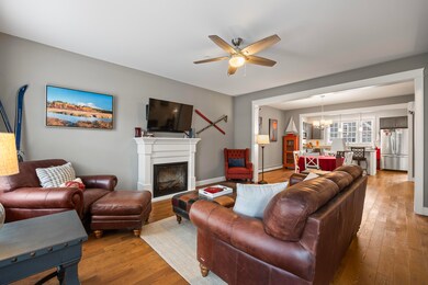 13 Federal Way_111