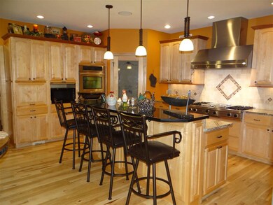 N9499 Legler Rd, Brooklyn, WI 53521 - photo 3