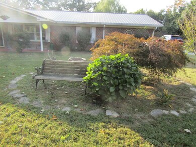 309 Lou Ellen Dr, Manchester, TN 37355 - photo 3