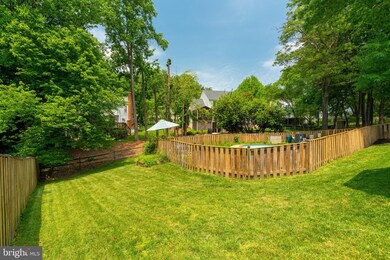 7756 Northedge Ct, Springfield, VA 22153 - photo 6