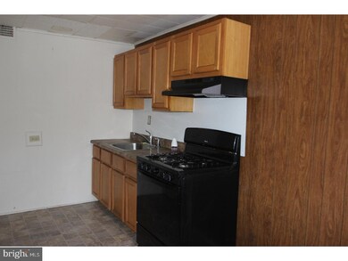 1219 Edgehill Rd, Darby, PA 19023 - photo 5