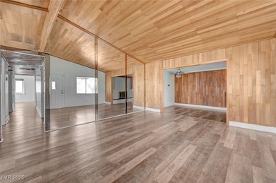 1828 Hassett Ave, Las Vegas, NV 89104 - photo 5