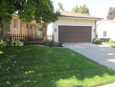 2010 Loraine Ave, Lansing, MI 48910 - photo 7