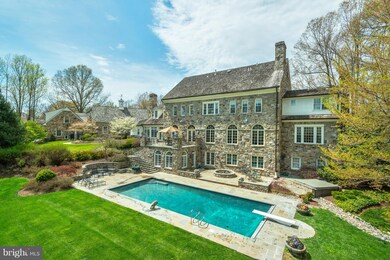 8610 Country Club Dr, Bethesda, MD 20817 - photo 3