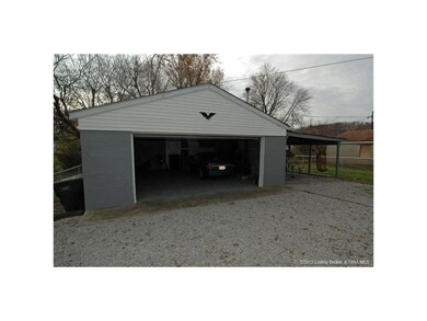 719 Lincoln St, New Albany, IN 47150 - photo 3