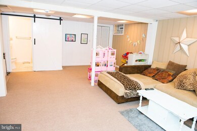 1218 Hillside Rd, Pasadena, MD 21122 - photo 5