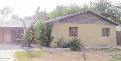 114 S Lebaron, Mesa, AZ 85210 - photo 2