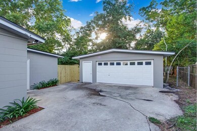 10586 Citrus Ln, Jacksonville, FL 32218 - photo 5